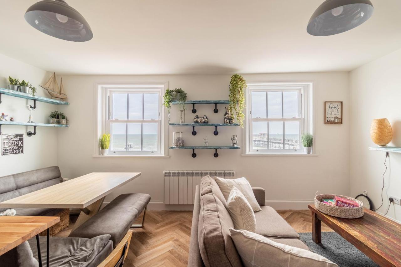 Lovely 2- Bedroom Apartment With Stunning Sea Views 워딩 외부 사진